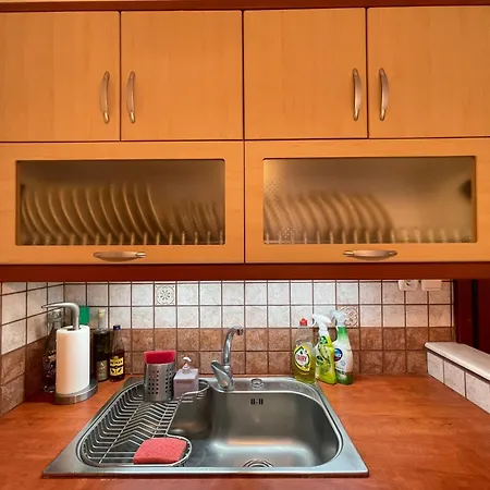 Bright&cozy 2-bedroom Flat In Athens - Walk To Metro - Quiet&fully Equipped *