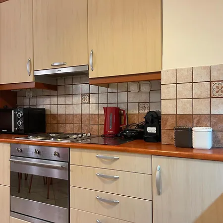Bright&cozy 2-bedroom Flat In Athens - Walk To Metro - Quiet&fully Equipped Apartamento Mesochorion (Evrytania)